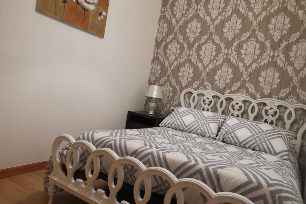 Apartamento Lalin Centro Ll Eksteriør billede