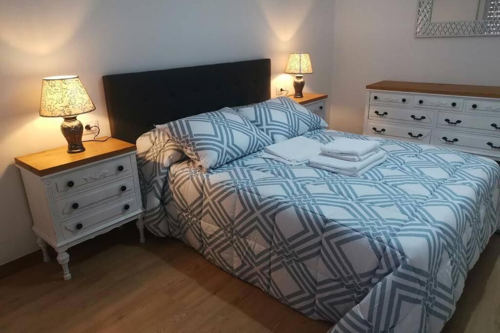 Apartamento Lalin Centro Ll Eksteriør billede